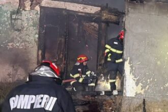 incendiu violent intr un sat din judetul ialomita un barbat a murit carbonizat 68b02a1fcd855