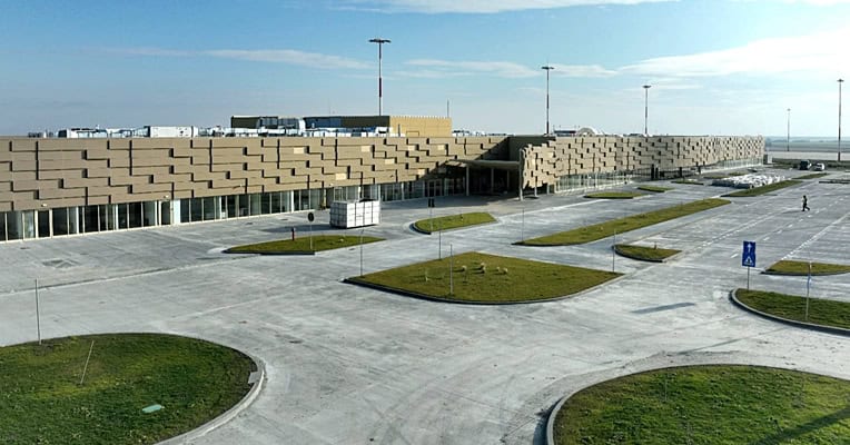 Afacerea SNOOP: Aeroportul Mihail Kogălniceanu, revitalizat cu acte înșelătoare. Parchetul European a fost alertat. 1 investigatie snoop aeroportul mihail kogalniceanu modernizat pe baza unor documente false parchetul european a fost sesizat 6891aa27592f2