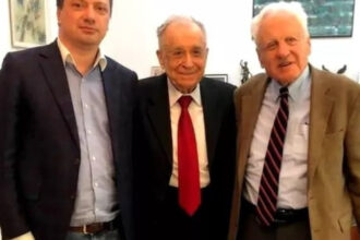 ionut vulpescu iliescu trece dincolo impacat cu lumea si cu el insusi cu sperantele si cu dezamagirile lui 689237c68e4c8
