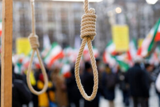 iranul a executat un barbat acuzat ca a transmis israelului informatii despre un om de stiinta din domeniul nuclear 689334c54bf7a