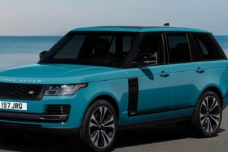jaguar land rover recheama in service peste 121 500 de suv uri 689da2cedf86a