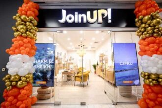 join up se extinde si deschide primul travel shop in romania 68a863891524c