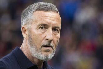 kilograme in plus pentru jucatorul de la fcsb reactia lui mihai stoica parea mult mai corpolent 68ab1838b01d2