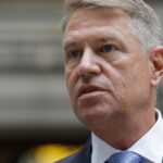Klaus Iohannis: Influenta considerabilă a mandatelor lui Ion Iliescu asupra destinului României 2 klaus iohannis mandatele de presedinte ale lui ion iliescu au avut un impact semnificativ asupra romaniei 6892d4862a7b0