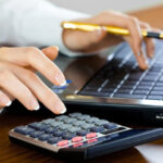 Labirintul tranzacțiilor interne care diminuează impozitul pe profit: Un gigant al economiei românești se confruntă cu autoritățile fiscale pentru o sumă suplimentară de peste 2 miliarde lei 2 labirintul tranzactiilor intragrup care reduc impozitul pe profit un colos al economiei romanesti se judeca cu fiscul pe o baza de impunere suplimentara de peste 2 miliarde lei 68927bbe12302