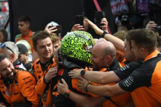 lando norris dupa ce a castigat marele premiu de formula 1 de la hungaroring sunt mort sunt mort 688f8d374f243
