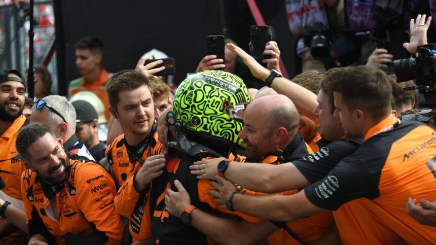Lando Norris, triumfător la Marele Premiu de Formula 1 de la Hungaroring: "Sunt epuizat, sunt epuizat!" 1 lando norris dupa ce a castigat marele premiu de formula 1 de la hungaroring sunt mort sunt mort 688f8d374f243