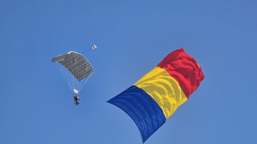 Spectacol Aerian de Neuitat la Aeroportul Internațional Mihail Kogălniceanu: O Sărbătoare pe Cer pentru Mii de Privitori! 1 live foto video black sea airshow la aeroportul international mihail kogalniceanu spectacol pe cer spre bucuria miilor de spectatori 688e10c0a8983