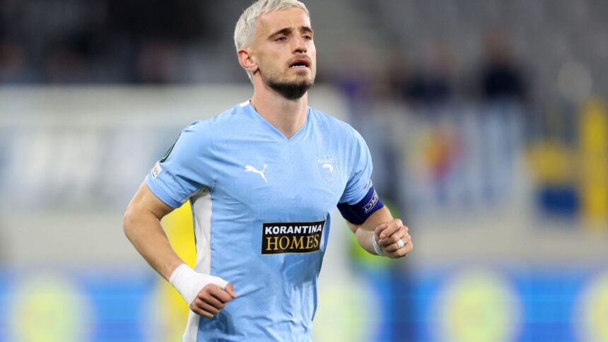 Înfruntări electrizante în Play-off-ul UCL: Steaua Roșie versus Pafos, Ferencvaros întâlnește Qarabag, iar Rangers se măsoară cu Club Brugge, începând cu ora 22:00! 1 live text play off ucl steaua rosie pafos ferencvaros qarabag si rangers club brugge de la 2200 68a4612e45b97