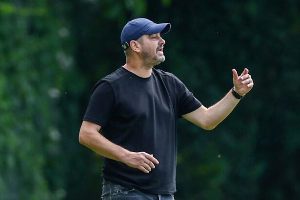 liviu ciobotariu cere transferuri la petrolul dupa remiza de la cluj keita e o mare pierdere vreau sa intaresc echipa 6897bb3023958