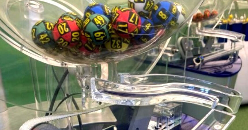LOTO - Duminică, 3 august 2025: O sumă impresionantă de peste 5,34 milioane de euro te așteaptă la Joker, iar la 6/49, câștigul acumulat depășește 3,53 milioane de euro! 1 loto duminica 3 august 2025 peste 534 milioane de euro sunt in joc la joker la 6 49 reportul depaseste 353 milioane de euro 688f00eb9353a