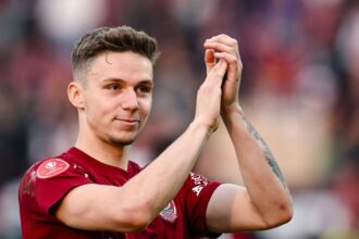 louis munteanu luat in colimator dupa startul modest de sezon la cfr cluj atacant mediocru cu mult sub valoarea de piata urmarita 68933d97ab8e7