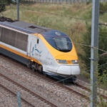 Probleme pe calea ferată în Franța: Trenuri Eurostar anulate, iar unele garnituri au revenit la punctul de plecare. Durata întârzierilor rămâne incertă. 3 mai multe trenuri eurostar anulate in franta unele garnituri au plecat din statii apoi s au intors nu se stie durata perturbarilor 6890bd64b557e