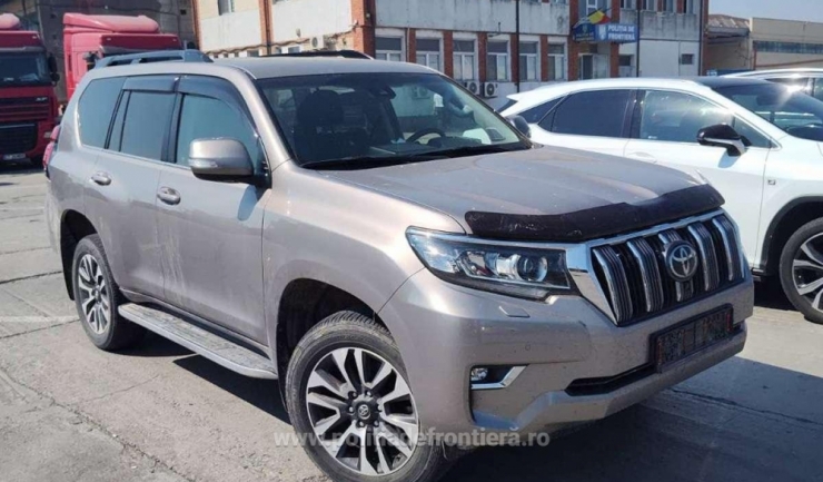 Automobile de interes pentru autoritățile europene, descoperite în Portul Constanța – valoarea acestora depășește 150.000 de euro! 1 masini cautate de autoritati europene gasite in portul constanta autoturismele valoreaza peste 150 de mii de euro 68a0658bbda14
