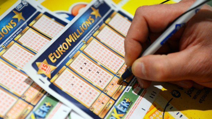 Un câștig fabulos de 250.000.000 € în Franța! Record istoric în loteria franceză! 1 mega jackpot de 250 000 000 de e obtinut in franta cel mai mare castig din istoria loteriei franceze 68a56ff8077f4