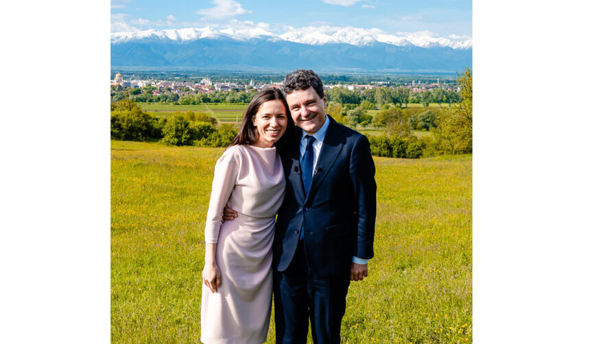 Nicușor Dan își sărbătorește Ziua Marinei Române: Președintele a ales să petreacă la mănăstire, în compania familiei, în loc să fie la Constanța. 1 mesajul lui nicusor dan de ziua marinei romane presedintele nu a venit la constanta ci s a aflat la manastire alaturi de familie 689f45f31bb64