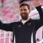 Messi își pune semnătura! Detalii din presa internațională 2 messi semneaza anuntul presei din strainatate 688dc9e23bfe6