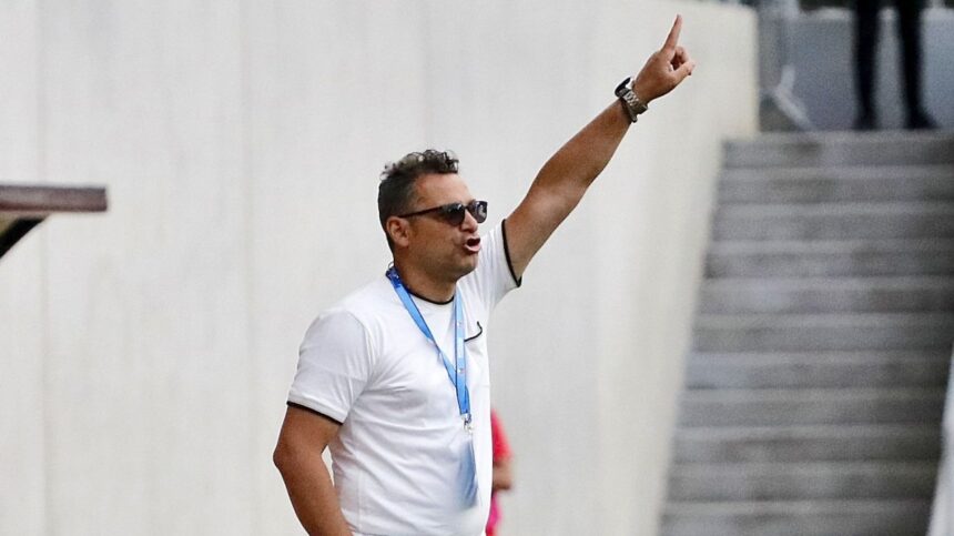 Mihai Teja, concis și direct după înfrângerea cu Dinamo: „Aceasta este aspirația noastră” 1 mihai teja scurt si la obiect dupa esecul cu dinamo asta ne dorim 6896d74b72389