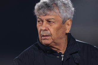 mircea lucescu a anuntat stranierii pe care ii are in vedere pentru urmatoarele doua meciuri ale echipei nationale 689f0422f068d