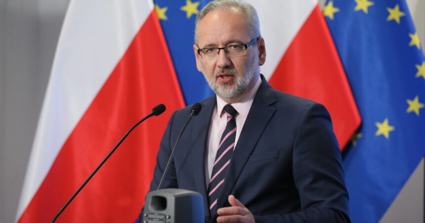 „Sfârșitul trădătorilor națiunii: Fostul ministru polonez al sănătății, victima furiei din timpul pandemiei COVID-19” 1 moarte tradatorilor patriei fostul ministru polonez al sanatatii a fost batut din cauza masurilor sale din pandemia de covid 19 68b051ae743e9