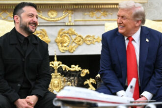 momentul din conferinta trump zelenski in care presedintele ucrainei a evitat sa raspunda la intrebarea despre concesiile teritoriale 68a37e5c7e36c
