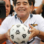 „Moștenitorii lui Diego Maradona își revendică drepturile asupra mărcii în fața surorilor sale: o poveste captivantă de rivalitate” 3 mostenitorii lui diego maradona castiga batalia pentru marca inregistrata impotriva surorilor sale o poveste plina de intrigi 6894d3635fccd