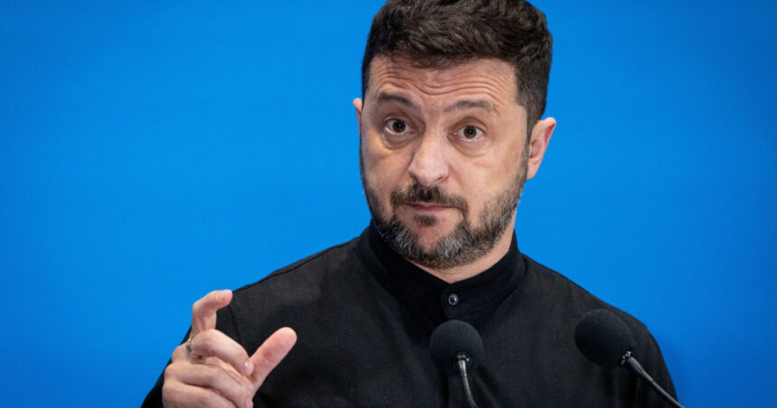 Urmăriți reacția lui Zelenski la propunerea lui Trump despre „schimburi teritoriale” între Ucraina și Rusia: „O alegere împotriva păcii” 1 news alert reactia lui zelenski dupa ce trump a sugerat un schimb de teritorii intre ucraina si rusia o decizie impotriva pacii 6897061c5cb92