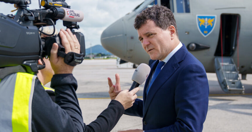 Nicușor Dan, o absență notabilă la festivitățile dedicate Zilei Marinei Române: „Această ocazie unică ne unește, indiferent de locul în care ne aflăm” 1 nicusor dan marele absent de la ceremoniile de ziua marinei romane acest moment special ne apropie oriunde ne am afla 689ef983e4437