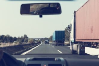 noi norme adoptate de guvern privind circulatia vehiculelor grele amenzi majorate dar si facilitati pentru proiectele eoliene 68a71972130bc