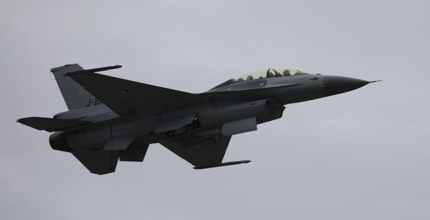 Norvegia aduce României trei noi avioane F-16! 1 norvegia livreaza romaniei inca trei aeronave f 16 68b07060eecf0