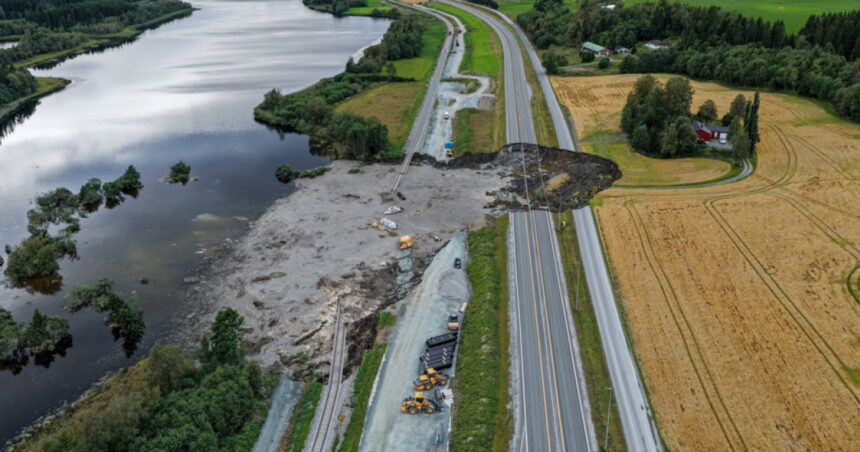 O avalanșă de pământ a devastat o parte din autostradă și zeci de metri de linie ferată în Norvegia, provocând o tragedie: un om și-a pierdut viața. 1 o alunecare de teren a distrus o portiune de autostrada si zeci de metri de cale ferata in norvegia un om a murit 68b3490fb3be6