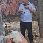 O bucureșteancă a pierdut un document important la tomberon. Autoritățile au intervenit și au aplicat amenzi de 8.000 de lei! 3 o bucuresteanca a aruncat din greseala un document la gunoi politistii l au gasit si au dat amenzi de 8 000 de lei 68947b906658d