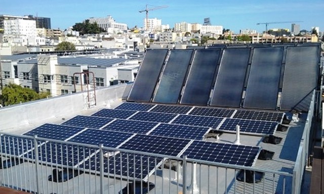 O firmă din Germania reinventeză bateriile epuizate ale vehiculelor electrice în soluții de stocare pentru energia solară. 1 o companie germana transforma bateriile uzate ale masinilor electrice in echipamente de stocare pentru panourile fotovoltaice 68a6ef42beef9