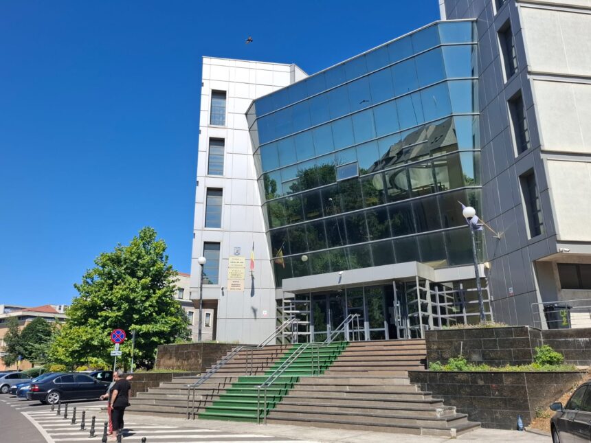 Conflict pe plajă: O companie din Tuzla acuză ANPC și solicită anularea unei amenzi, alături de despăgubiri financiare 1 o firma care detine un sector de plaja din tuzla a chemat in judecata anpc pentru anularea unei sanctiuni si cere despagubiri 68967765f32bc