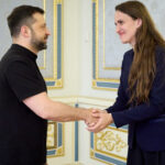 Oana Țoiu: România pledează pentru soluții de pace în Ucraina prin negocieri și încetarea conflictului 3 oana toiu romania sustine varianta negocierilor bazate pe incetarea focului in ucraina 68a23e2c15382