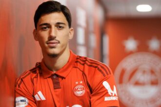 oficial aberdeen a anuntat transferul de la ac milan inaintea dublei cu fcsb abia astept sa marchez si sa sarbatoresc alaturi de fani 68a339dd77a74