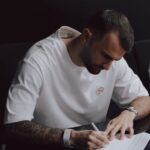 OFICIAL Transferul "bijuteriei" a fost confirmat înainte de confruntarea FCSB - Drita: "Un nume de răsunet se alătură echipei noastre!" 2 oficial au anuntat transferul diamantului chiar inainte de fcsb drita un nume mare ni se alatura 688e1e3d47ee3