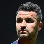 OFICIAL Constantin Budescu își începe aventura la noua sa echipă: „Te primim cu brațele deschise în familia noastră!” 3 oficial constantin budescu a fost prezentat la noua sa echipa bun venit in familia noastra 68aee99abfad8