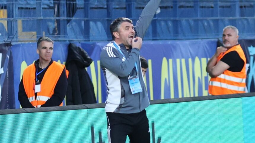 OFICIAL: Fostul jucător de la FCSB, noul transfer al echipei UTA Arad. Mihalcea își îmbrățișează alegerea preferată! 1 oficial jucatorul plecat de la fcsb prezentat la uta arad mihalcea si a primit favoritul 6890d134bd44a