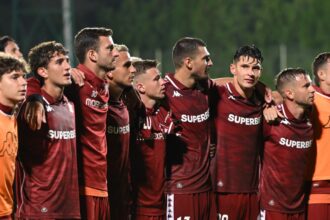 oficial rapid a anuntat plecarea unui jucator cu doar cateva ore inaintea meciului 68a8478441aa1