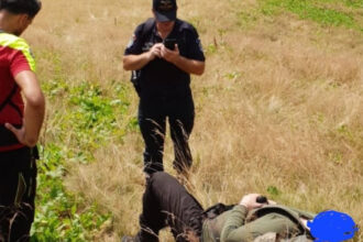 operatiune a salvamont maramures pentru salvarea unui tanar ucrainean aflat de patru nopti pe munte deshidratat si in hipotermie 689f3fe17746a