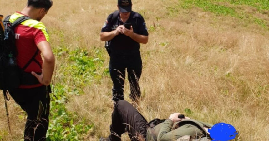 Efort de salvare al Salvamont Maramureș pentru un tânăr ucrainean, prins pe munte timp de patru nopți, suferind de deshidratare și hipotermie 1 operatiune a salvamont maramures pentru salvarea unui tanar ucrainean aflat de patru nopti pe munte deshidratat si in hipotermie 689f3fe17746a