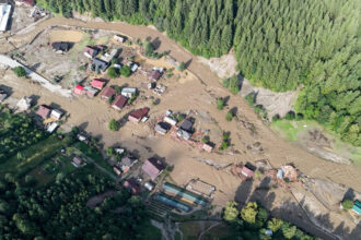 pericol de inundatii pe rauri din trei judete pana la miezul noptii risc ridicat pe mures 68a48d18f2ecc