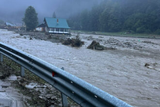 pericol in neamt si harghita cod portocaliu de inundatii pe mai multe rauri 6890f083642d5