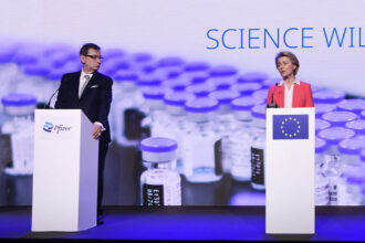 pfizergate noi detalii mesajele dintre ursula von der leyen si albert bourla pierdute dupa o solicitare de dezvaluire a acestora 688c767ad9d6d