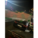 Căderea unui picior de macara a zdrobit o mașină în Portul Constanța: șoferul a rămas blocat în interior 2 piciorul unei macarale s a prabusit peste o masina in portul constanta soferul autoturismului a fost prins in interior 688f0de65f67a