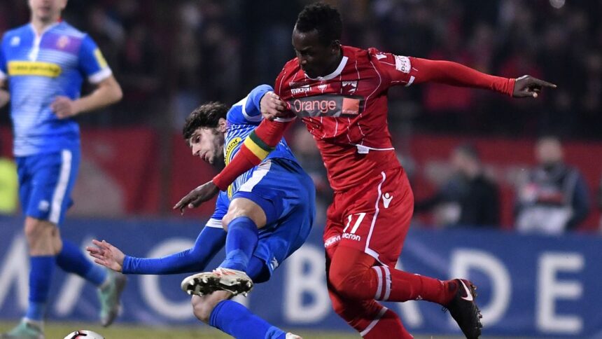 De la Dinamo la fotbalul local din Belgia: Povestea mijlocașului în căutarea unei noi provocări 1 plecat de la dinamo mijlocasul a ajuns sa joace la judeteana in belgia 68a04264ae2b8