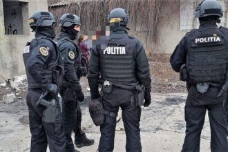 politistii constanteni au facut perchezitii intr un dosar penal privind bunuri contrafacute 68a7323c2085e