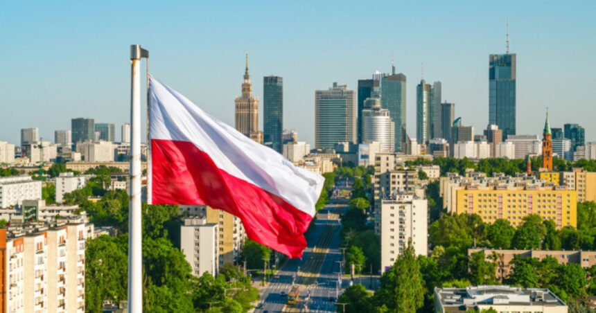 Polonia învinuiește șase indivizi de sabotaj orchestrat de agenții străine, acuzând Rusia și Belarus de complicitate. 1 polonia acuza sase persoane de sabotaj comandat de servicii de informatii straine varsovia sustine ca rusia si belarus sunt implicate 689c809cbed22