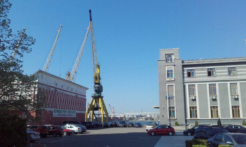 Constanța își revendică dreptul: 6 milioane de lei pentru Romned, care se consideră stăpân, nu chiriaș! 1 portul constanta cere chirii de peste 6 milioane de lei de la romned operatorul sustine ca este proprietar nu chirias 6893d476e778f